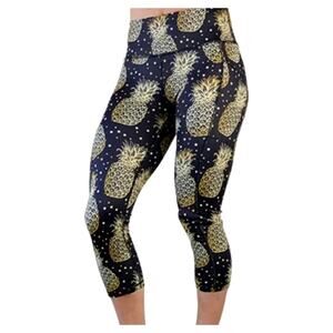 CVG Constantly Varied Gear Black Gold Pineapple Print Crop Legging Capri Sz L